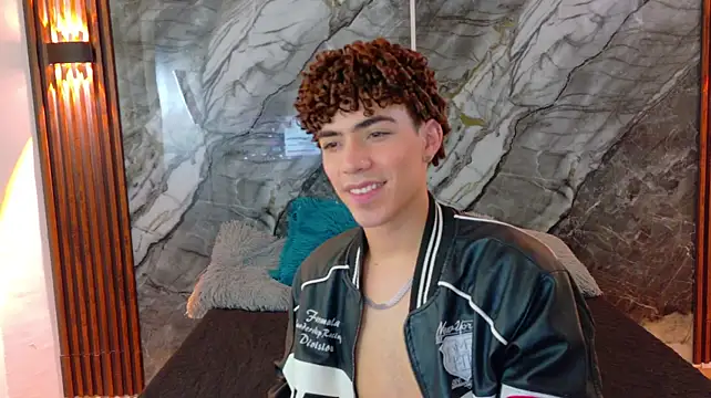 Chat XXX en directo de Monyel_Blake