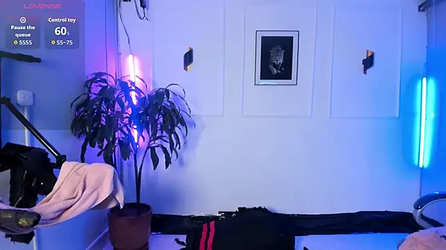 צ'אט XXX בשידור חי של Alejandro_vega_
