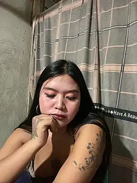 Naughty_Janna Chat XXX in diretta