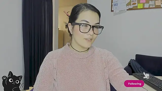 Babe-sofi's Live XXX Chat