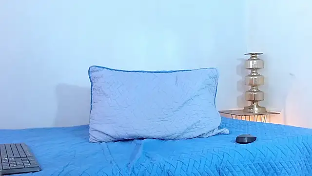 XXX chat uživo modela Luke_Carter