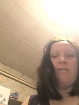 XXX chat uživo modela Milla-23