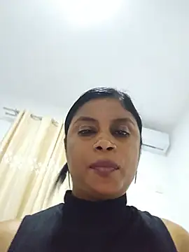 Sensual_indian7's Live XXX Chat