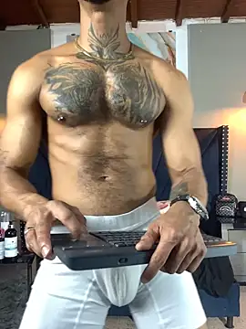 Salomon_koude Adlı Modelin Canlı XXX Sohbeti