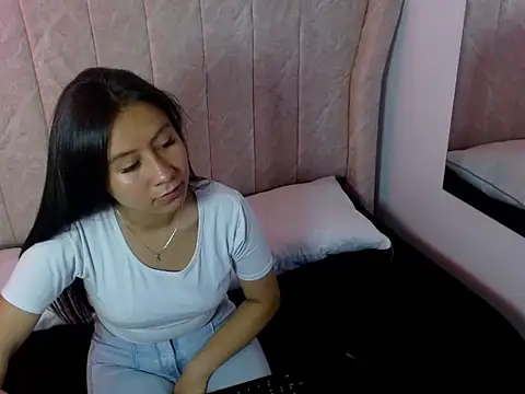 Naomi_blaze20 Live XXX-Chat