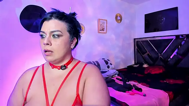 Martina_Foxy01's Live XXX Chat