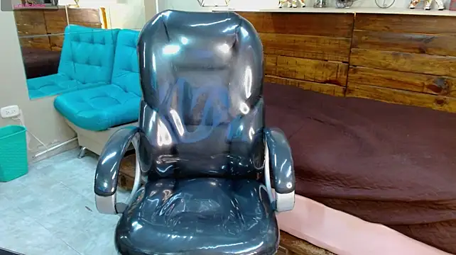 Chat +18 de FelipeFriendly ao vivo