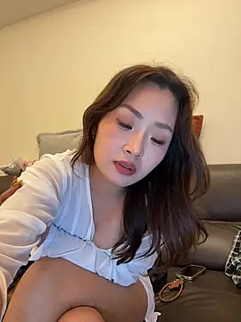 Yomi009's Live XXX Chat