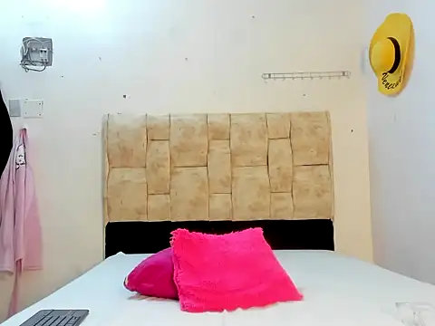 Scarlet_Wood's Live XXX Chat