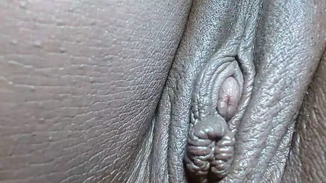 morenahott1's Live XXX Chat