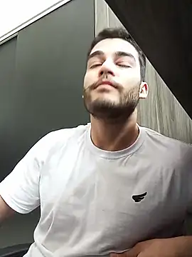 MAUMAU19X live XXX chat