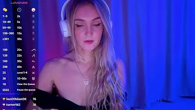 PrincessVS live XXX chat