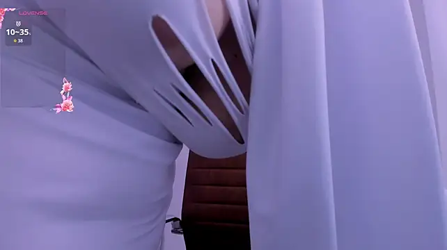 zuri_zayn live XXX chat