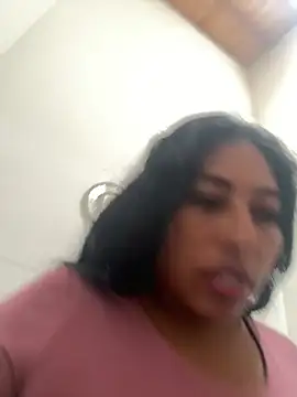 دردشة emmyjhonson07 الجنسية المباشرة