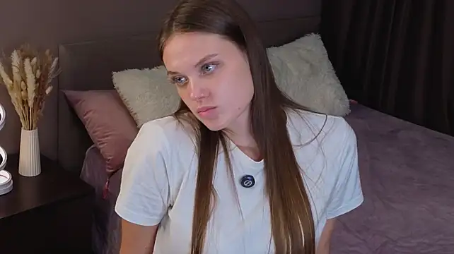VerdaFrisbee live XXX chat