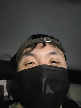 korguykon Live XXX chat