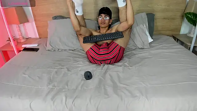 Ethan_Carter_ Adlı Modelin Canlı XXX Sohbeti