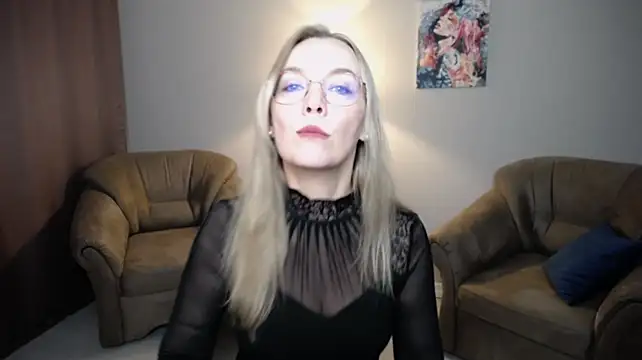 Ava_Elior live XXX chat