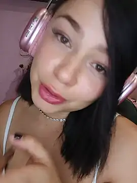 Chatroom XXX en direct de Lia_Roxx