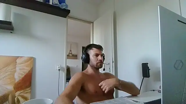 แชท XXX สดของ alpha-hunk