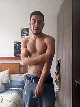 Czat XXX na żywo – Taylor_DiamondBoy