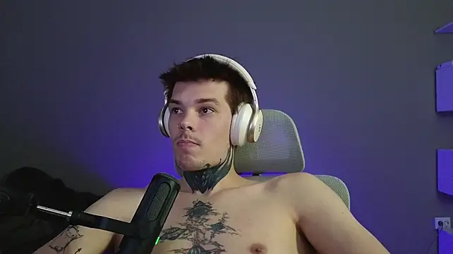 DENIS_HERE XXX чат на живо