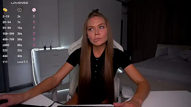 eVvushka live XXX chat