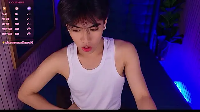 Kaydee_Callix Obrolan Langsung XXX