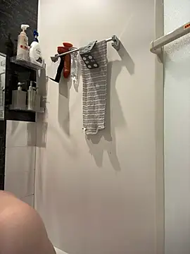 Chat +18 de CHROME-kun925 ao vivo