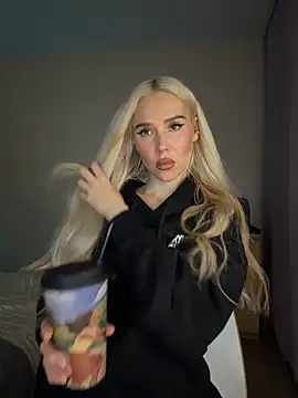 xDinnax Chat XXX live