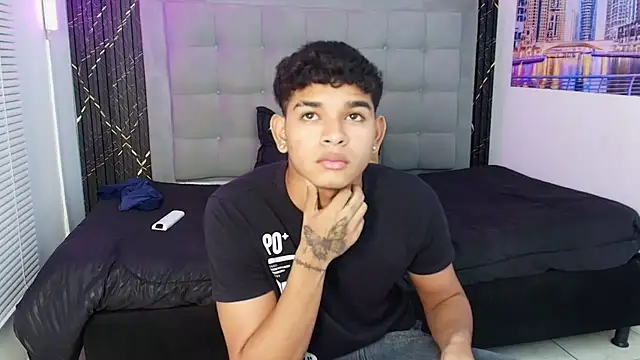 nova_mitchell7 live XXX chat
