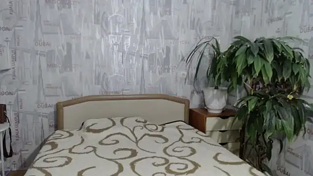 GinaQSoul live XXX chat