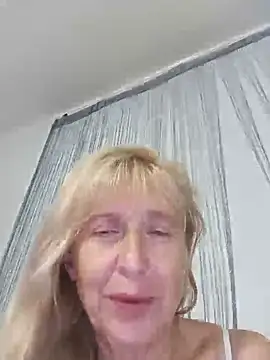 TrinaAdair 라이브 XXX 채팅