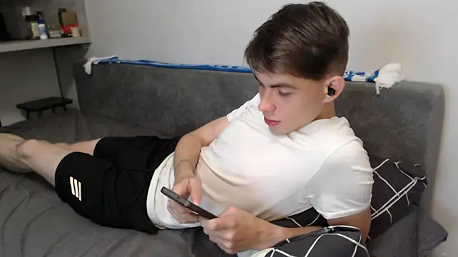 Student_Oliver Live XXX-Chat