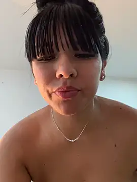 BrendaCrean live XXX chat