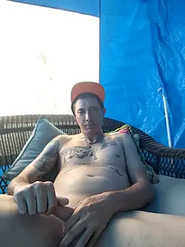 TuzdayG XXX чат на живо