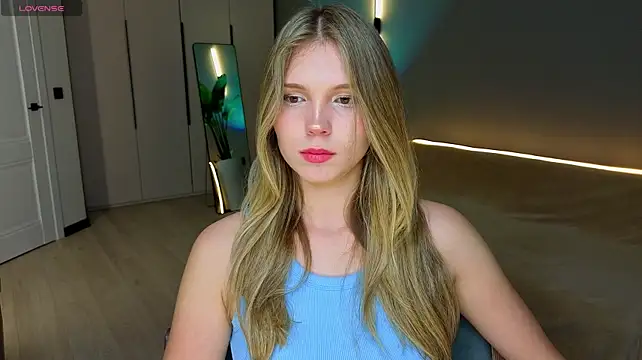 linakorvin live XXX chat