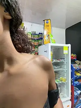 Czat XXX na żywo – Eva_rousse01