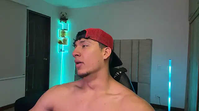 CHRIS_MORGAN1 Live XXX-Chat