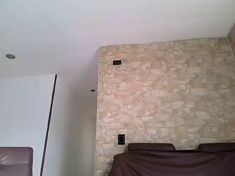 YakedCrusn Live XXX chat