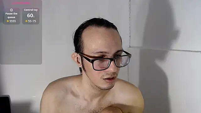 cholitohermoso's Live XXX Chat