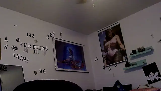 TheRealMrDLlong's Live XXX Chat
