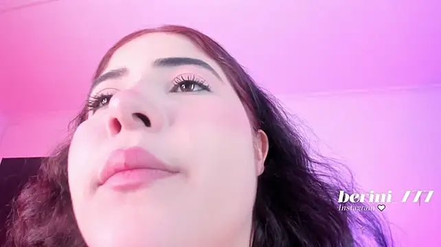 XXX chat uživo modela AmberiniHoffman