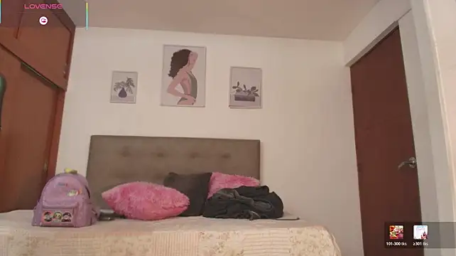 Miley_Baker's Live XXX Chat