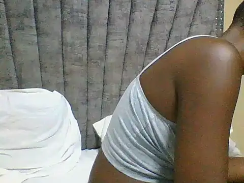 Dizzydose - HELP ME PAY MY HOUSE RENT N WIFI