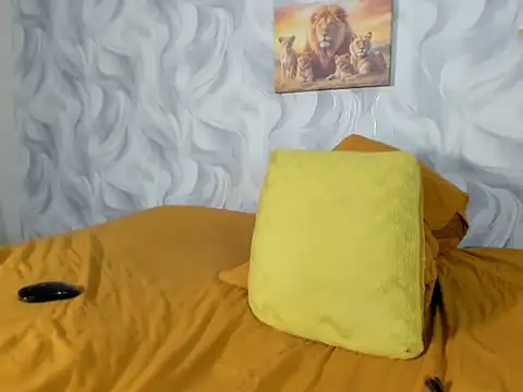 Sexy-Ivylan Adlı Modelin Canlı XXX Sohbeti