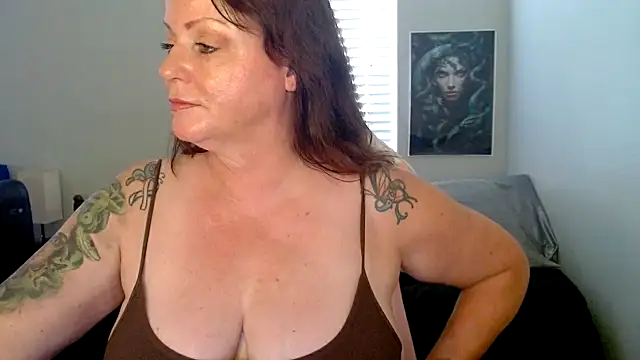 Chat XXX en directo de Nikkimastersgirl1091