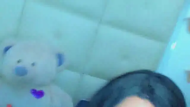 NharaBigCock live XXX chat