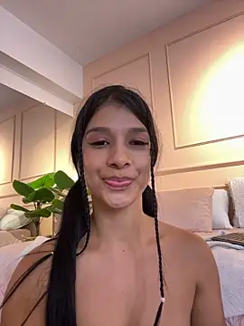 Luna__rose___ live XXX chat