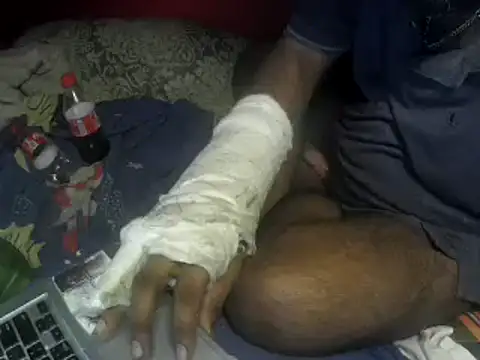 Oronnay8 Webcam show